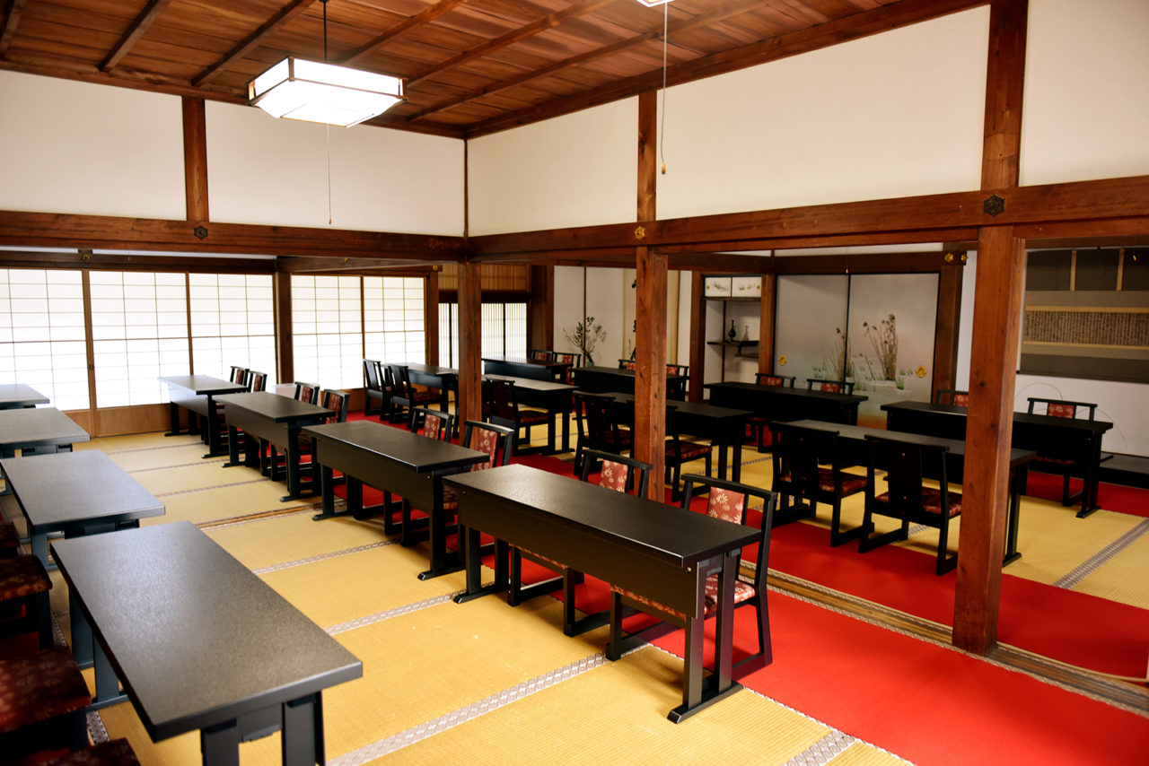 庭湖館